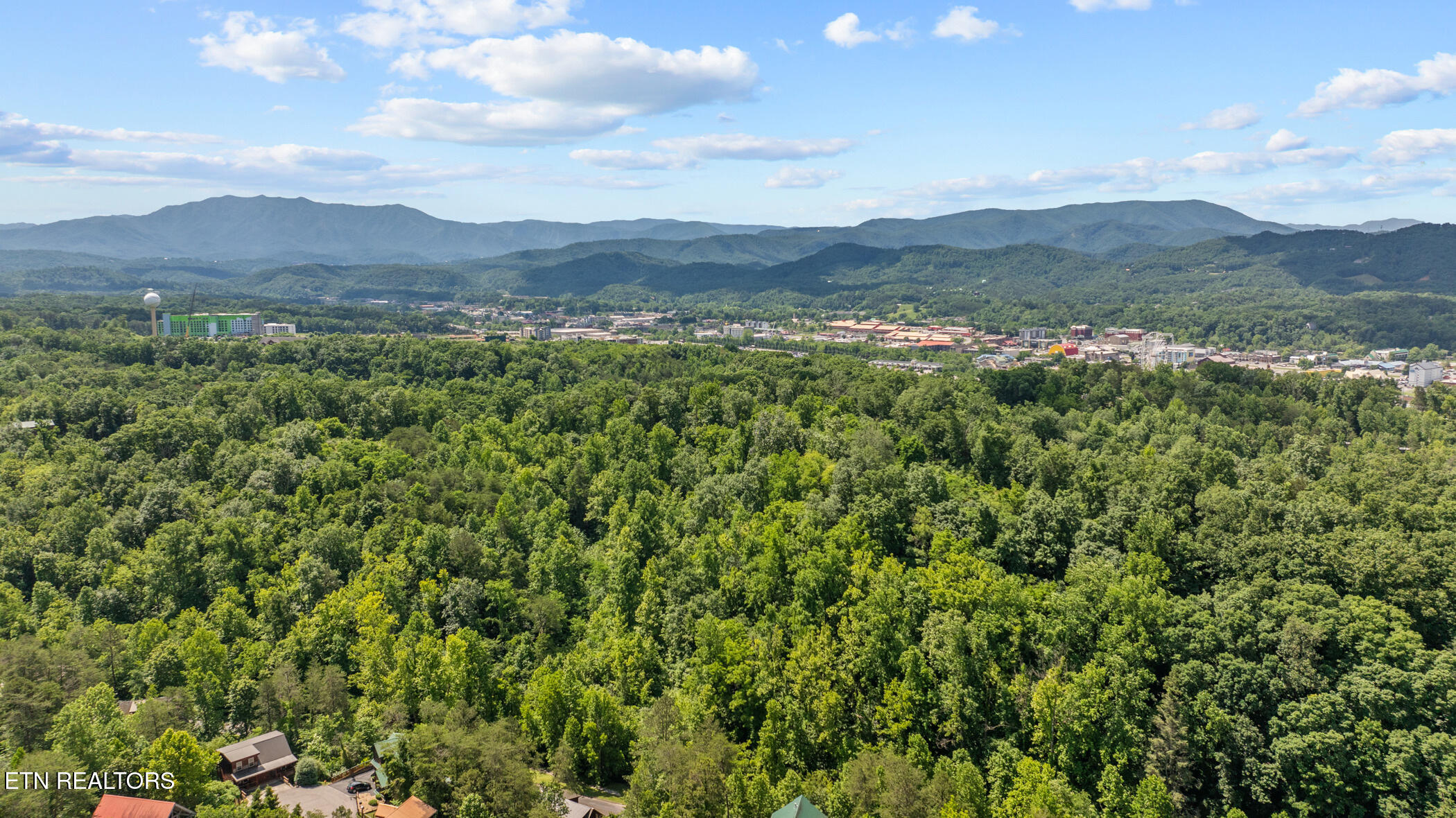 2713 Alps Way Pigeon Forge, TN 37863 - Photo 48 of 52 dji_20240528115159_0076_d