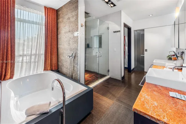 $45,000 | 1606 South Bayshore Drive, Miami, FL 33133