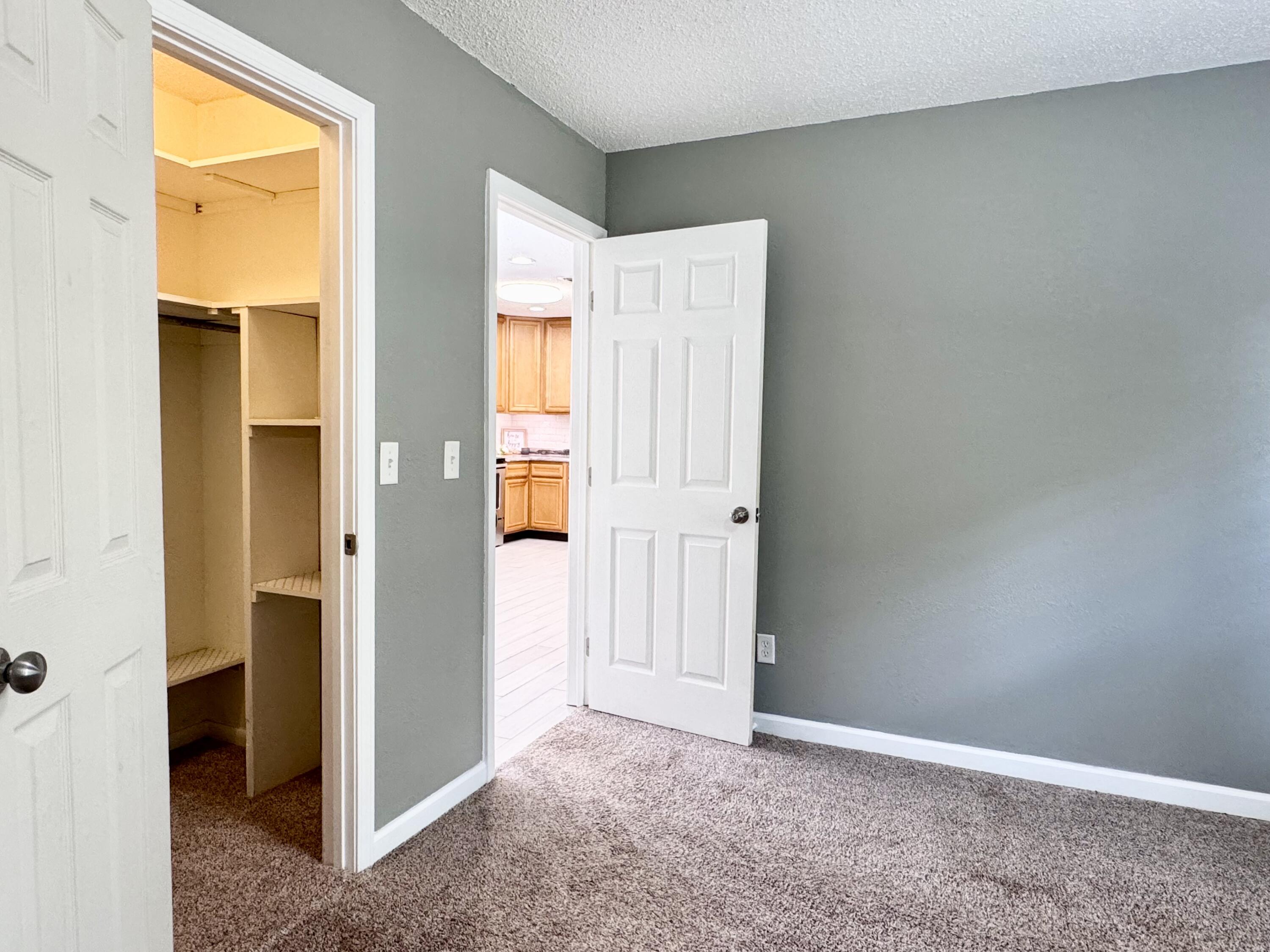 91 North Street DeFuniak Springs, FL 32433 - Photo 23 of 55 a view of an empty room