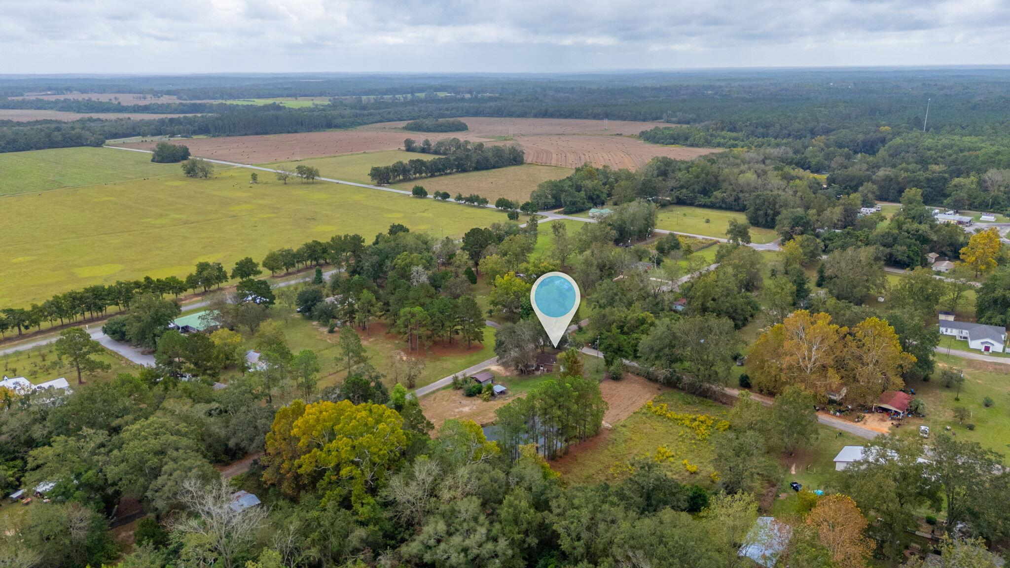 91 North Street DeFuniak Springs, FL 32433 - Photo 54 of 55 a view of a city