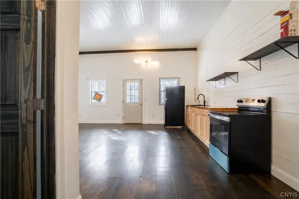 $649,999 | 1 Main Street, Cherry Valley, NY 13320