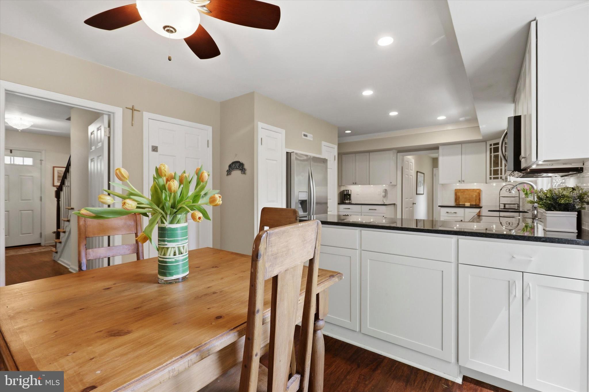 1089 Broadview Road Wayne, PA 19087 - Photo 17 of 46 Eat in Kitchen