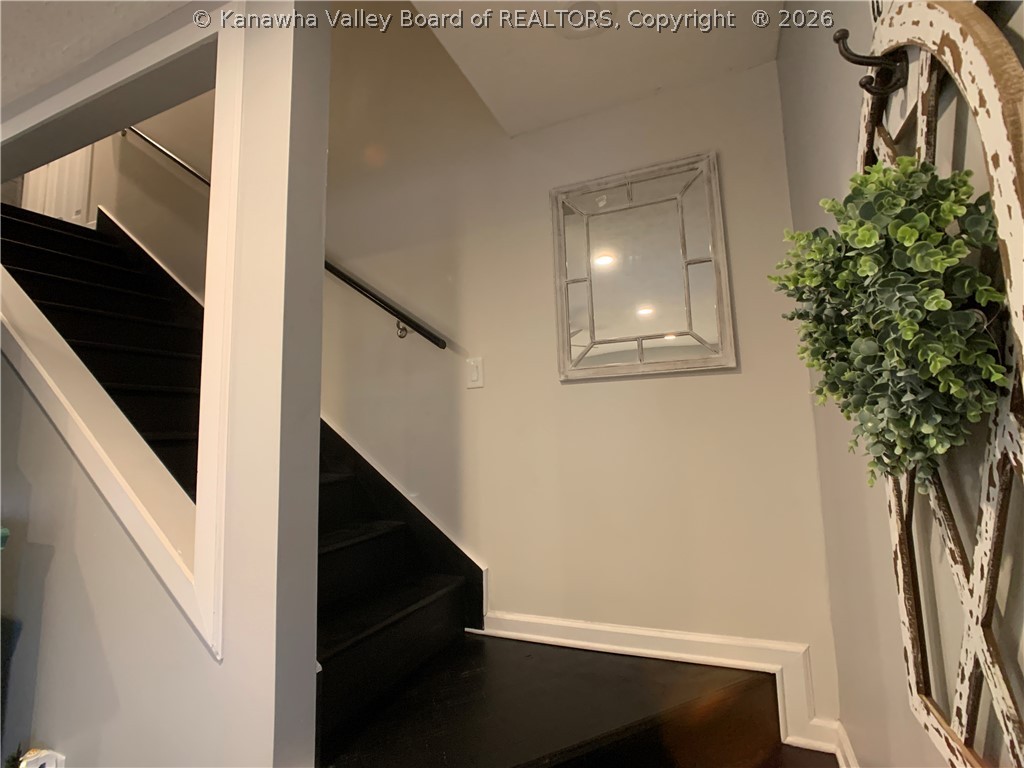 105 Pinewood Road Elkview, WV 25071 - Photo 29 of 46 Gallery Image 29