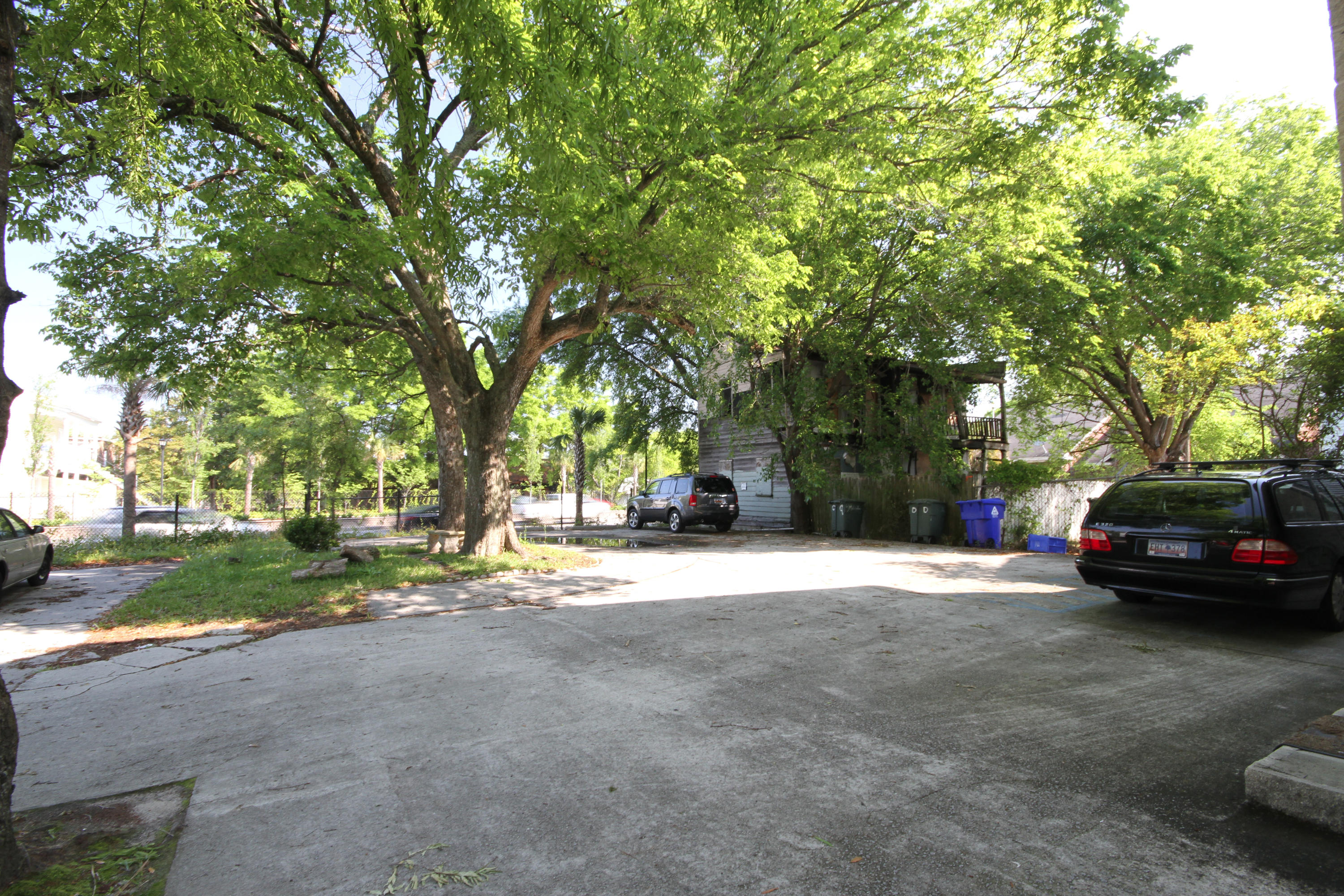 148 Line Street Charleston, SC 29403 - Photo 10 of 10 backparking