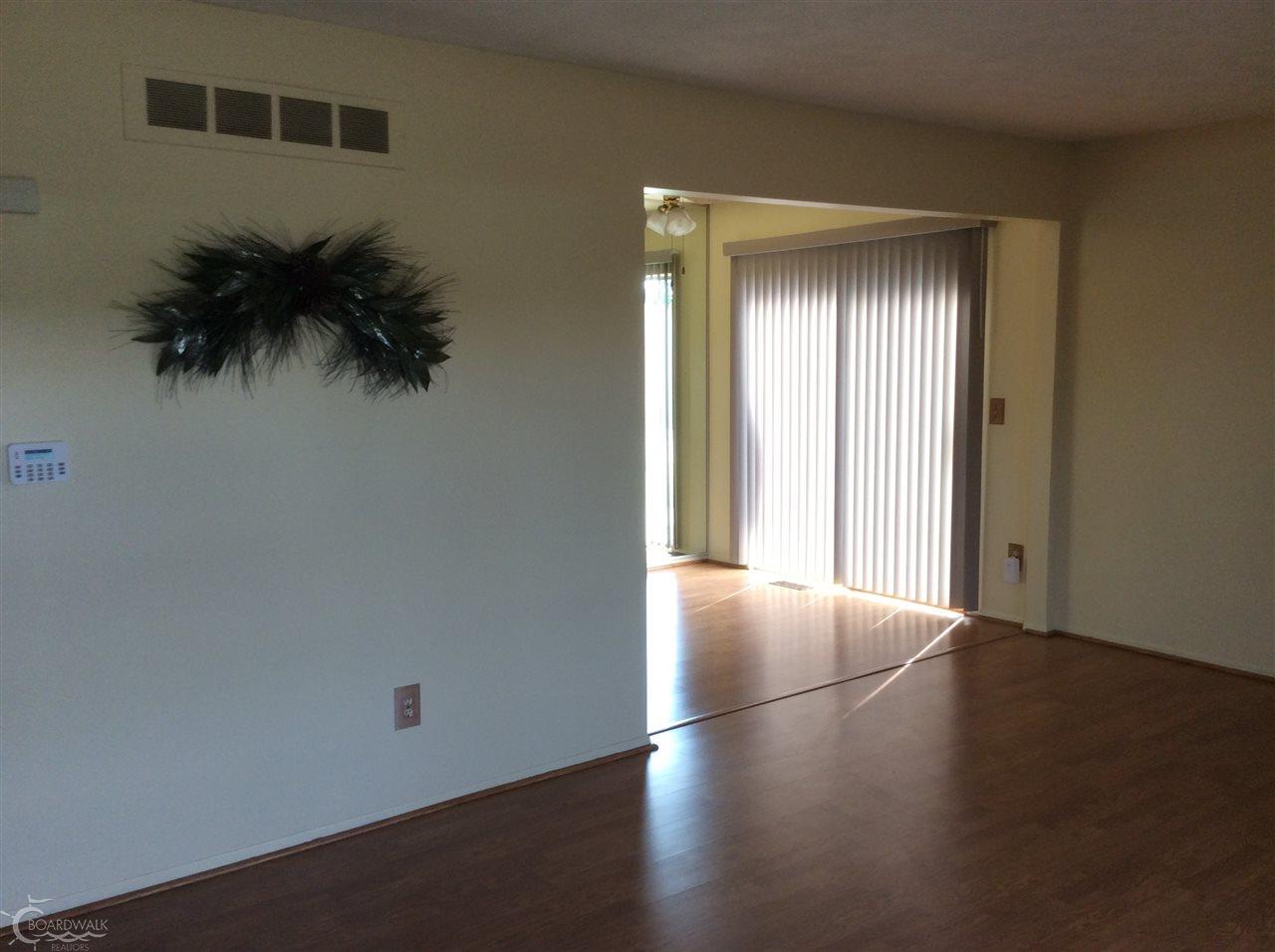 51114 South Foster Road Chesterfield, MI 48047 - Photo 3 of 38
