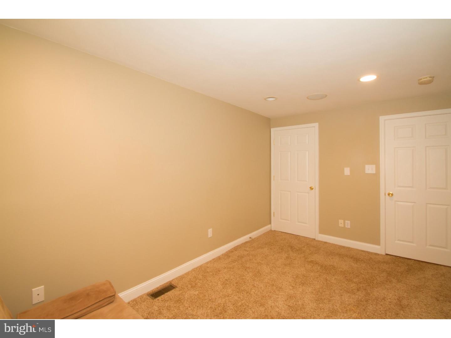 2034 Tasker Street Philadelphia, PA 19145 - Photo 16 of 23 Gallery Image 16
