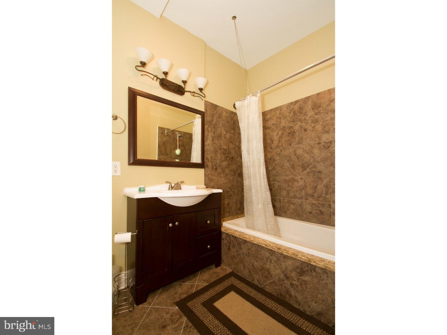 2034 Tasker Street Philadelphia, PA 19145 - Photo 20 of 23 Gallery Image 20
