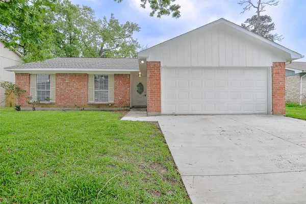 $1,625 | 20134 Dawn Mist Drive, Humble, TX 77346