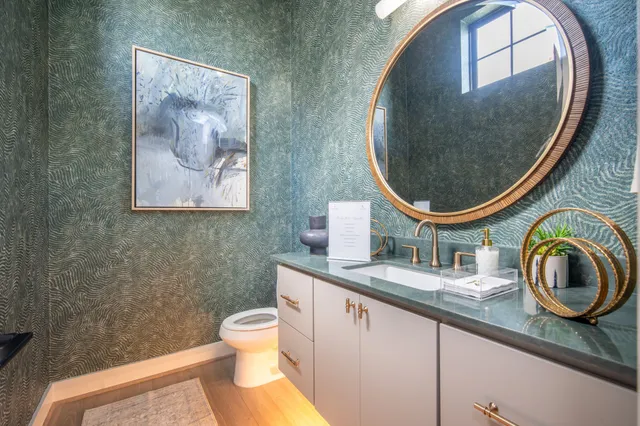 $689,999 | 1720 Sedola Lane, Houston, TX 77055