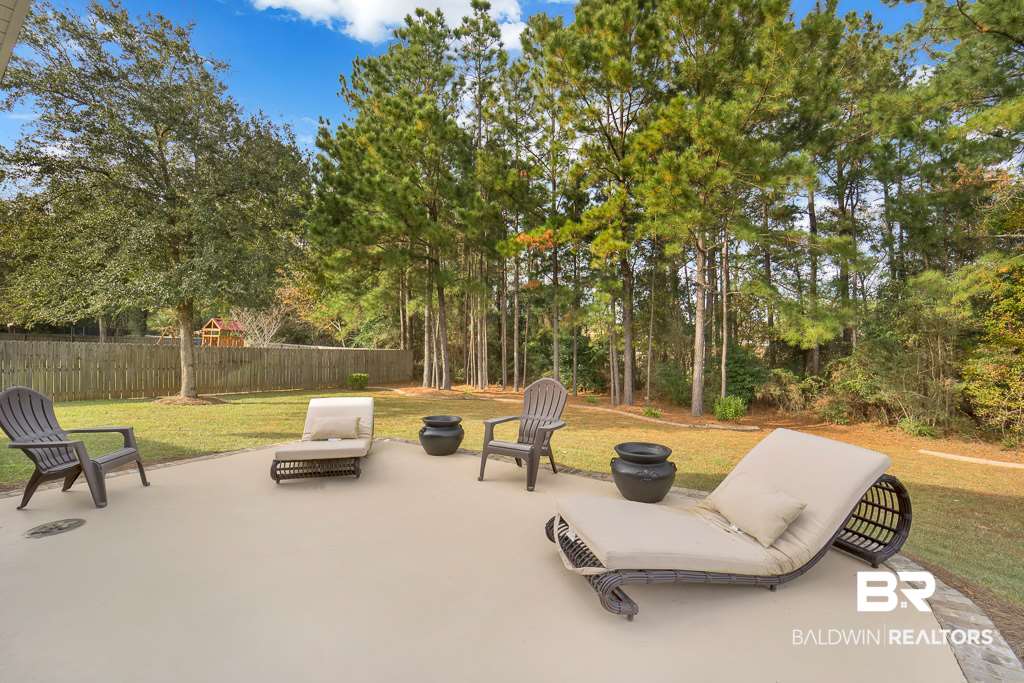 8819 Rosedown Lane Daphne, AL 36526 - Photo 8 of 34 Back Patio