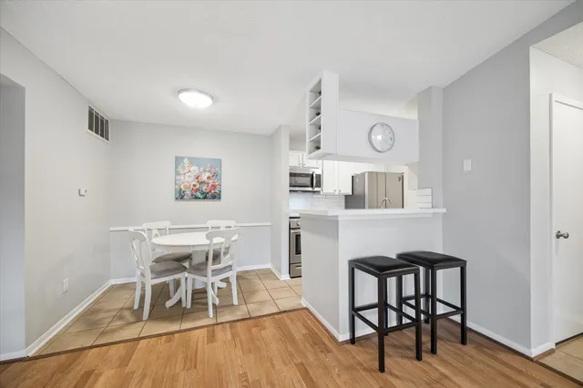 $109,900 | 2121 Hepburn Street, Unit 208, Houston, TX 77054