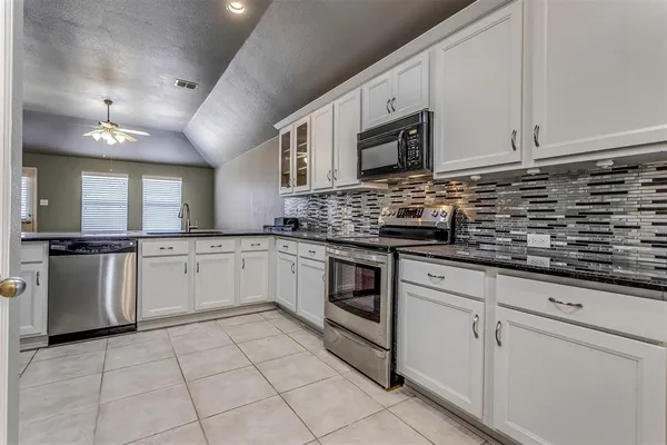 $2,195 | 3611 Redwood Circle, Melissa, TX 75454