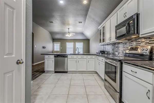 $2,195 | 3611 Redwood Circle, Melissa, TX 75454