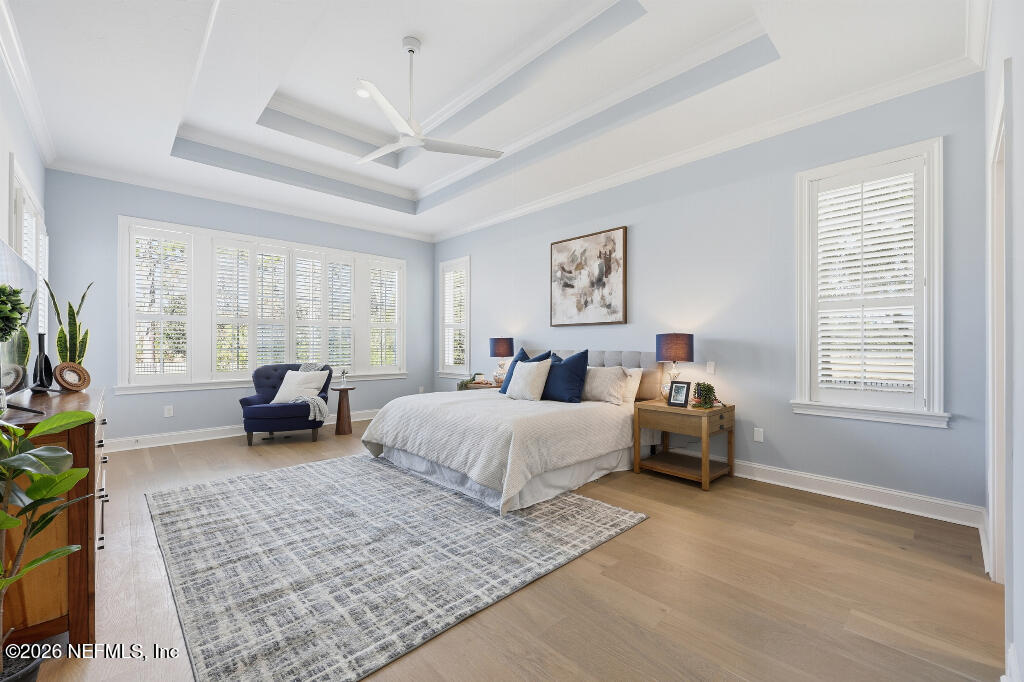 7956 Hollyridge Road Jacksonville, FL 32256 - Photo 20 of 50 a bed room with bed and a window