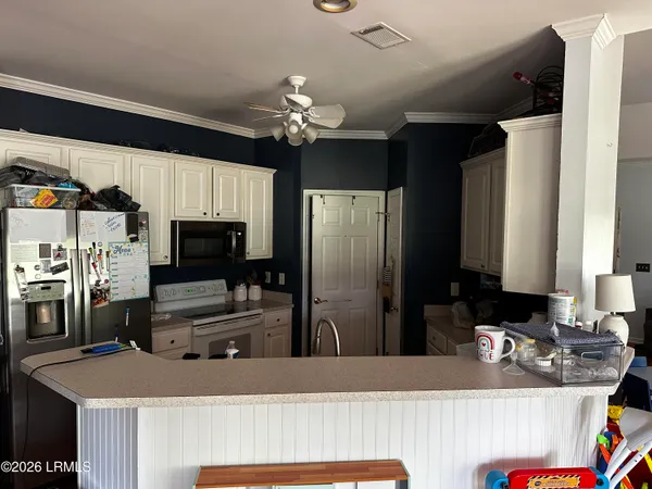 $2,700 | 70 Tuscarora Avenue, Beaufort, SC 29907