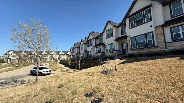$2,625 | 217 Mule Deer Mews, Little Elm, TX 75068