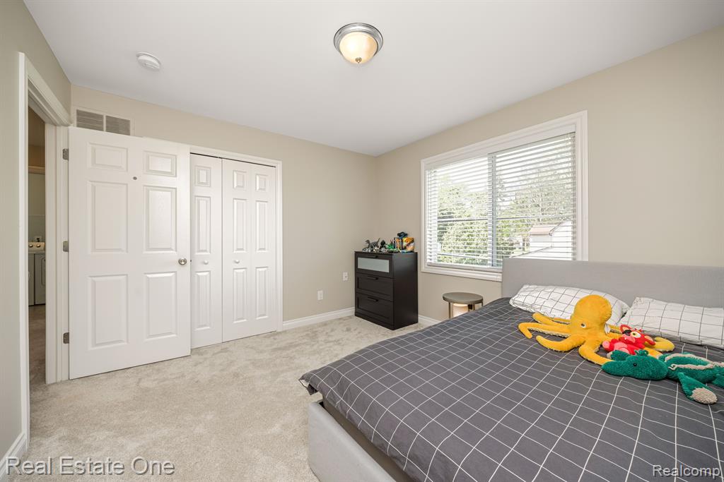 3219 Harrison Avenue Rochester Hills, MI 48307 - Photo 18 of 42