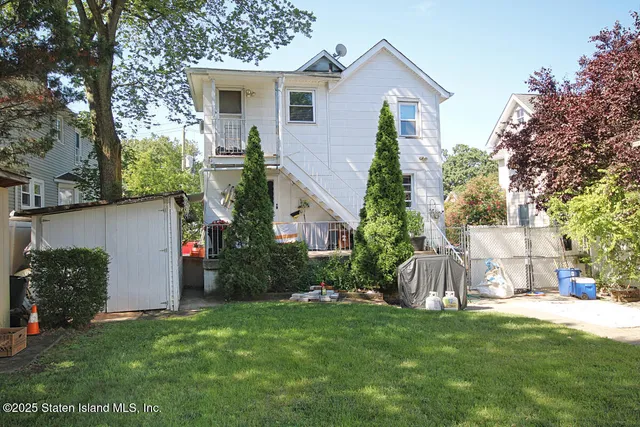 $850,000 | 233 Fisher Avenue | Tottenville