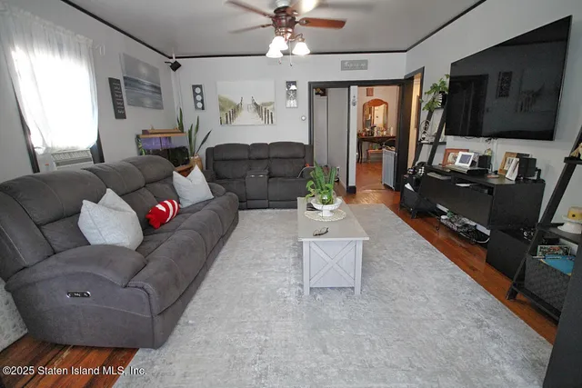 $850,000 | 233 Fisher Avenue | Tottenville