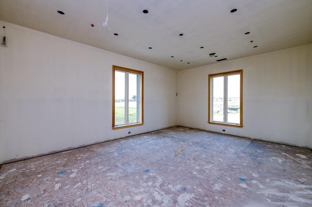 12685 Willow Bluff Clovis, CA 93619 - Photo 46 of 70 Primary Suite closet 2