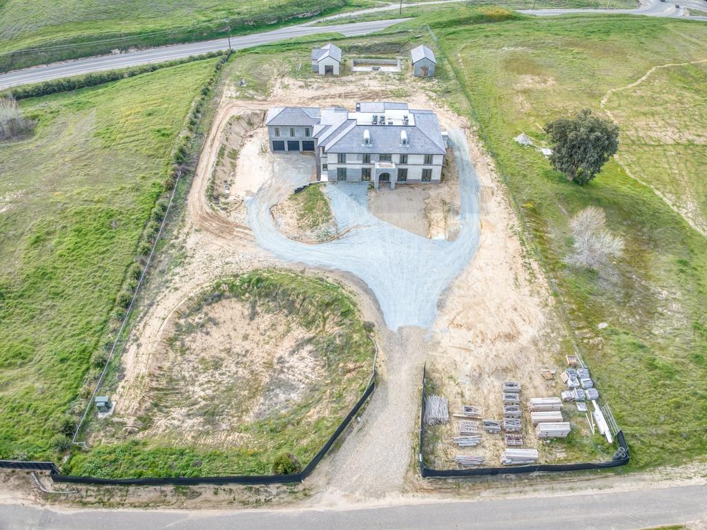 12685 Willow Bluff Clovis, CA 93619 - Photo 57 of 70