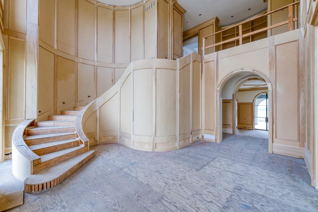 12685 Willow Bluff Clovis, CA 93619 - Photo 7 of 70 Grand Foyer