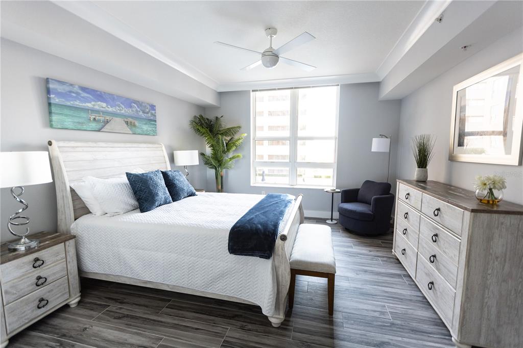 1350 Main Street, Unit 709 Sarasota, FL 34236 - Photo 11 of 56 a bedroom with bed and window