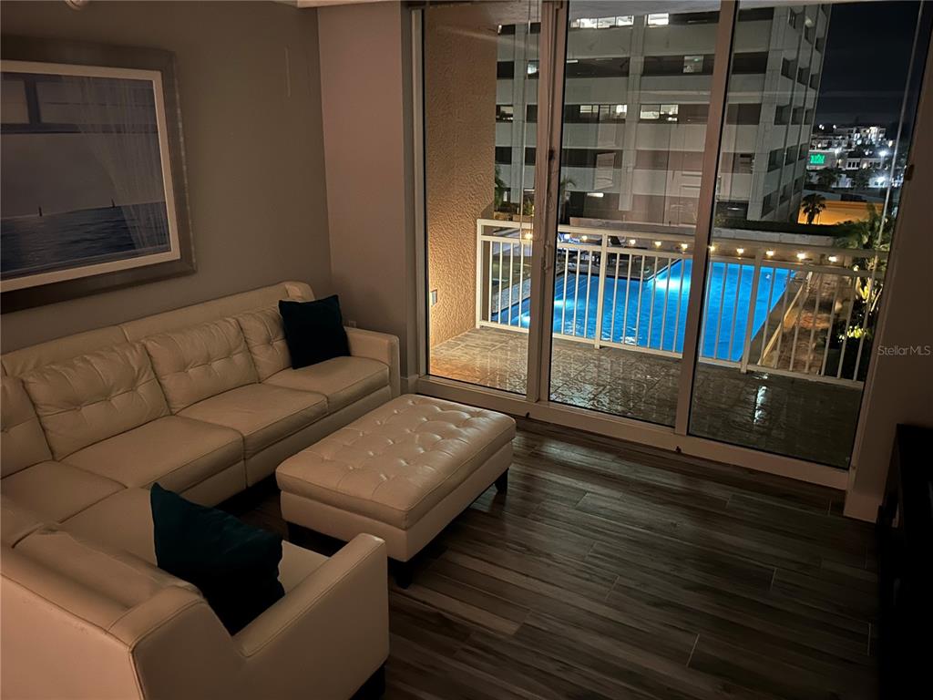 1350 Main Street, Unit 709 Sarasota, FL 34236 - Photo 6 of 56 a living room with furniture