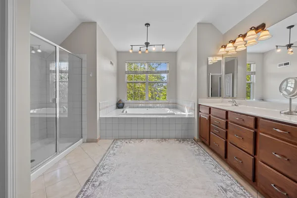 $730,000 | 1103 Championship Drive, Elgin, IL 60124