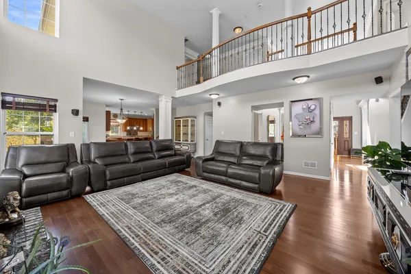 $730,000 | 1103 Championship Drive, Elgin, IL 60124