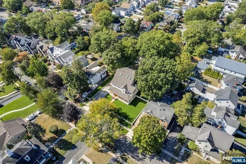 $2,399,000 | 230 Springfield Avenue, Rutherford, NJ 07070