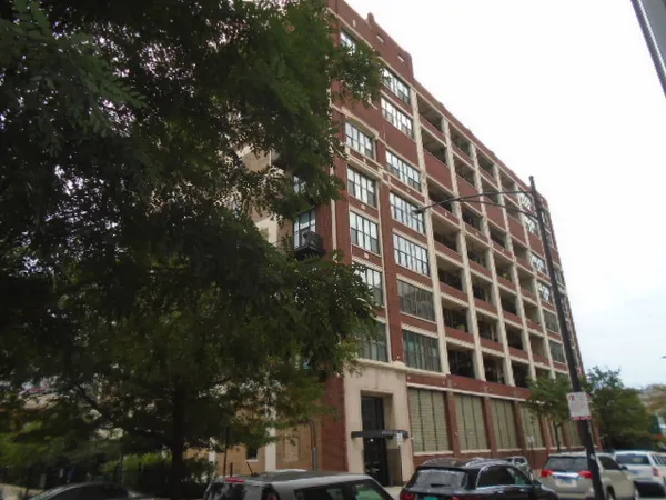 $2,100 | 320 East 21st Street, Unit 816, Chicago, IL 60616