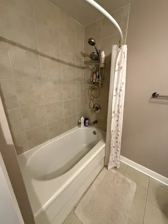 $2,100 | 320 East 21st Street, Unit 816, Chicago, IL 60616