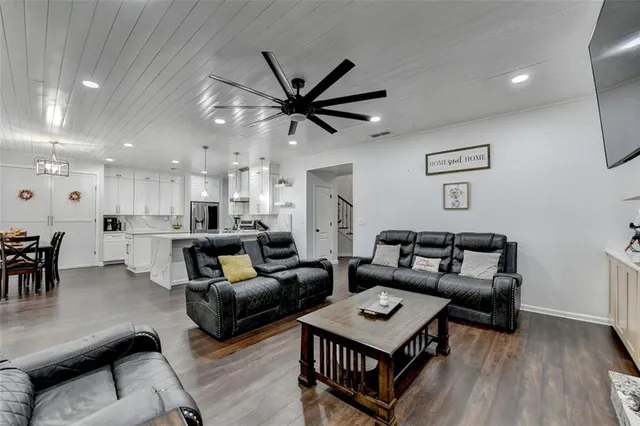 $450,000 | 3667 Nina Court Southeast, Loganville, GA 30052