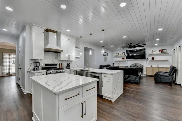 $450,000 | 3667 Nina Court Southeast, Loganville, GA 30052