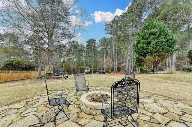 $450,000 | 3667 Nina Court Southeast, Loganville, GA 30052