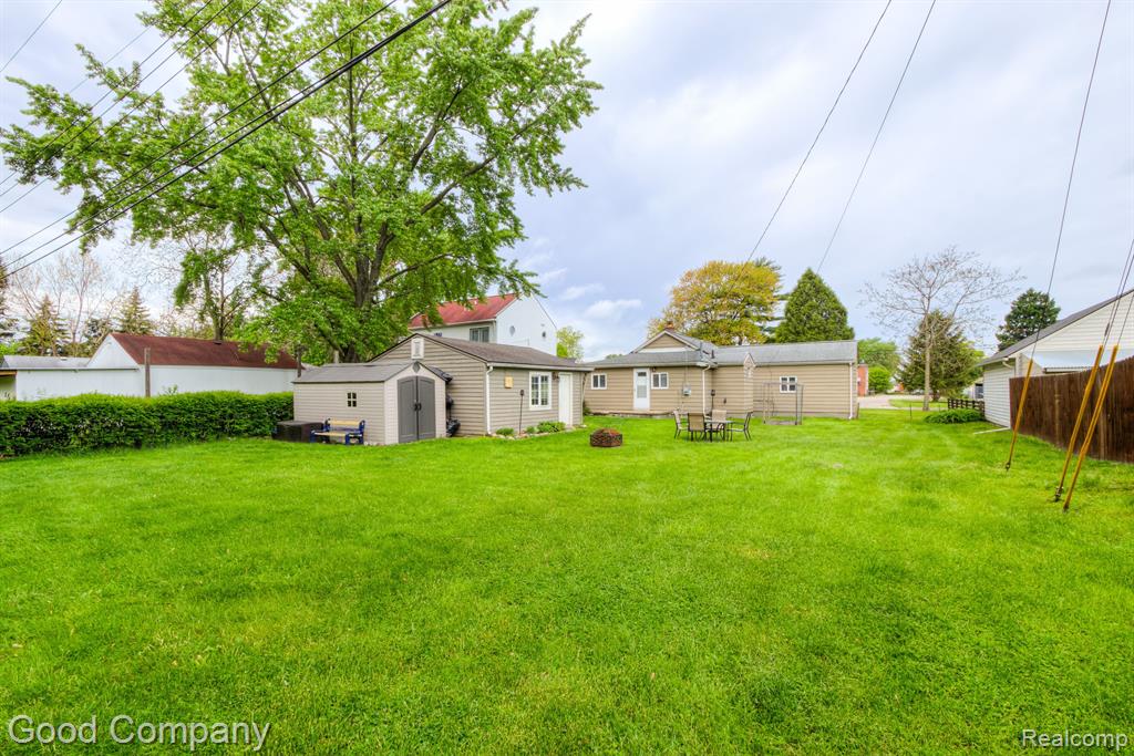 26280 Wolverine Street Madison Heights, MI 48071 - Photo 31 of 36