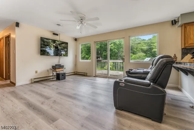 $879,000 | 20 South Polktown Road, Hampton, NJ 08827