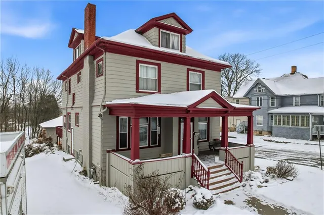 $105,000 | 362 South Oakland Avenue, Sharon, PA 16146