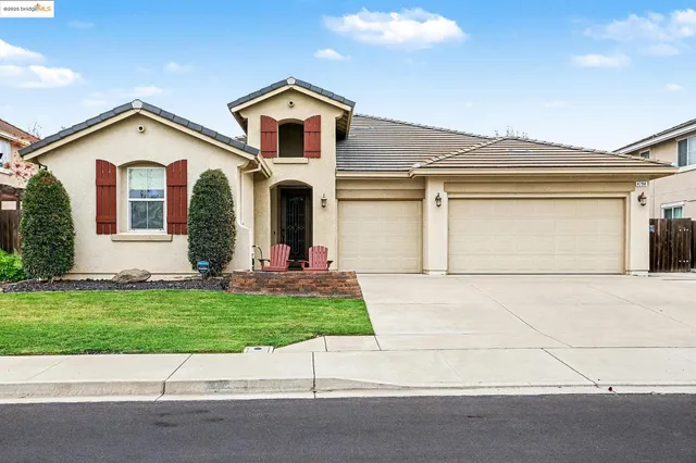 $699,900 | 4794 Snowy Egret Way, Oakley, CA 94561