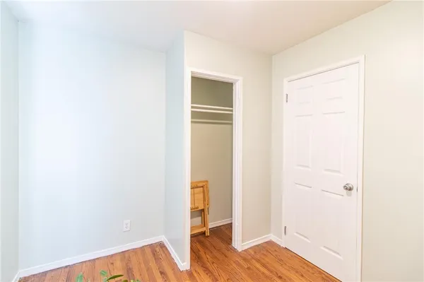 $309,000 | 1211 North Cedarcrest Drive, Independence, MO 64056