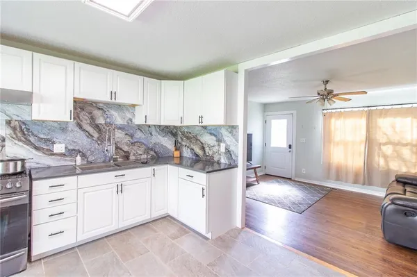 $309,000 | 1211 North Cedarcrest Drive, Independence, MO 64056