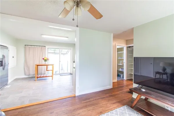 $309,000 | 1211 North Cedarcrest Drive, Independence, MO 64056