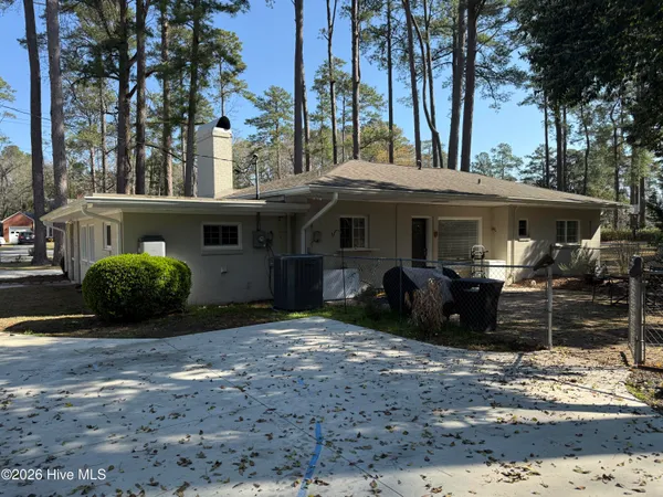 $2,000 | 4707 Trent Woods Drive, Trent Woods, NC 28562