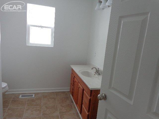 14165 Duffield Road Montrose, MI 48457 - Photo 6 of 14 21402514-5.JPG