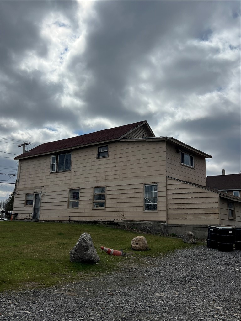 598 Ridge Road, Unit 2 Webster, NY 14580 - Photo 4 of 32