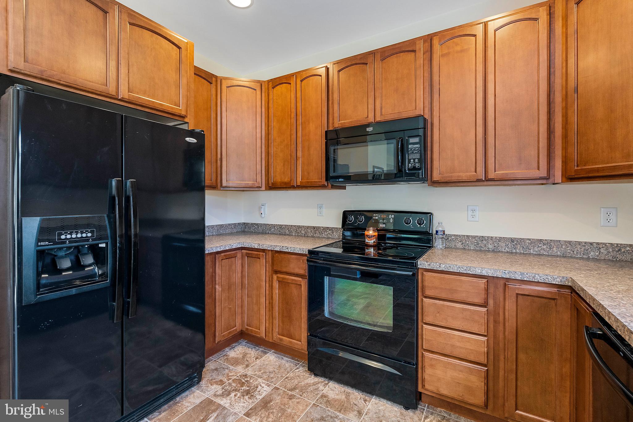 3696 Emory Church Road Street, MD 21154 - Photo 17 of 56 Side By Side Refrigerator