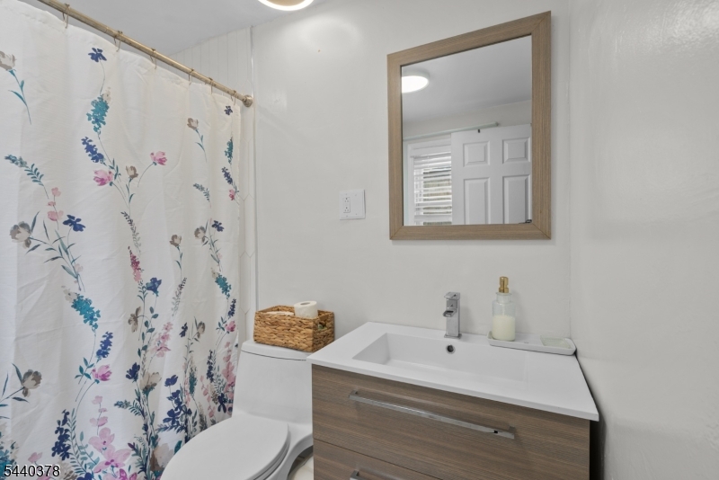 10 Arcadia Place Union, NJ 07088 - Photo 22 of 34