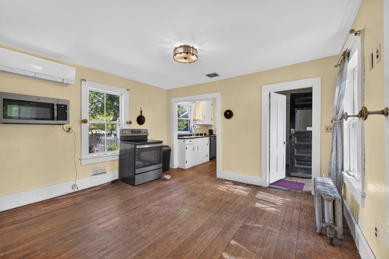 307 Buxton Road Saco, ME 04072 - Photo 6 of 46 3G0A1332