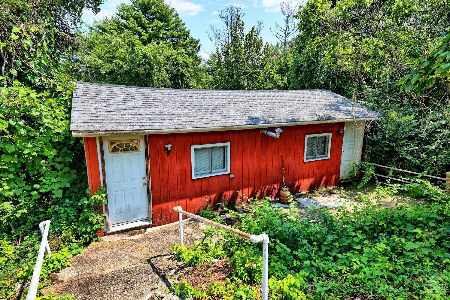 660 Green Lake Road Catskill, NY 12414 - Photo 8 of 99 Photo 8